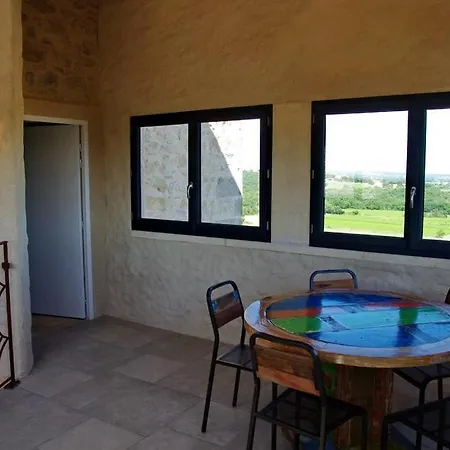 La Tour De Crieulon Holiday home *